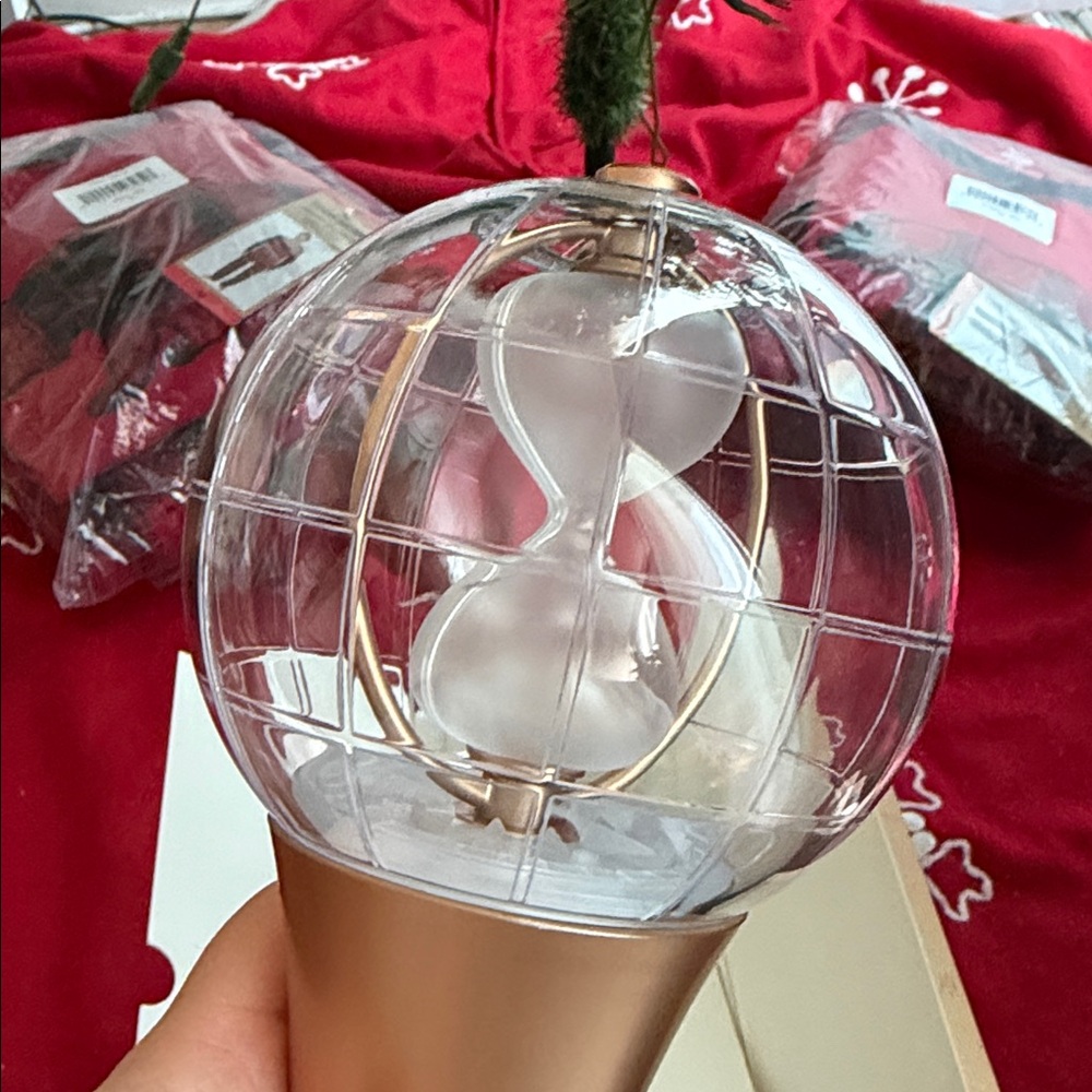 ATEEZ Lightstick version 2 - Picture 3 of 5